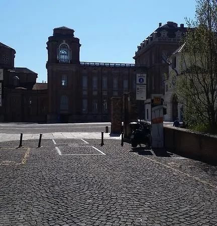 فندق مبيت وإفطار Gia Sera Bb Venaria فيناريا ريالي